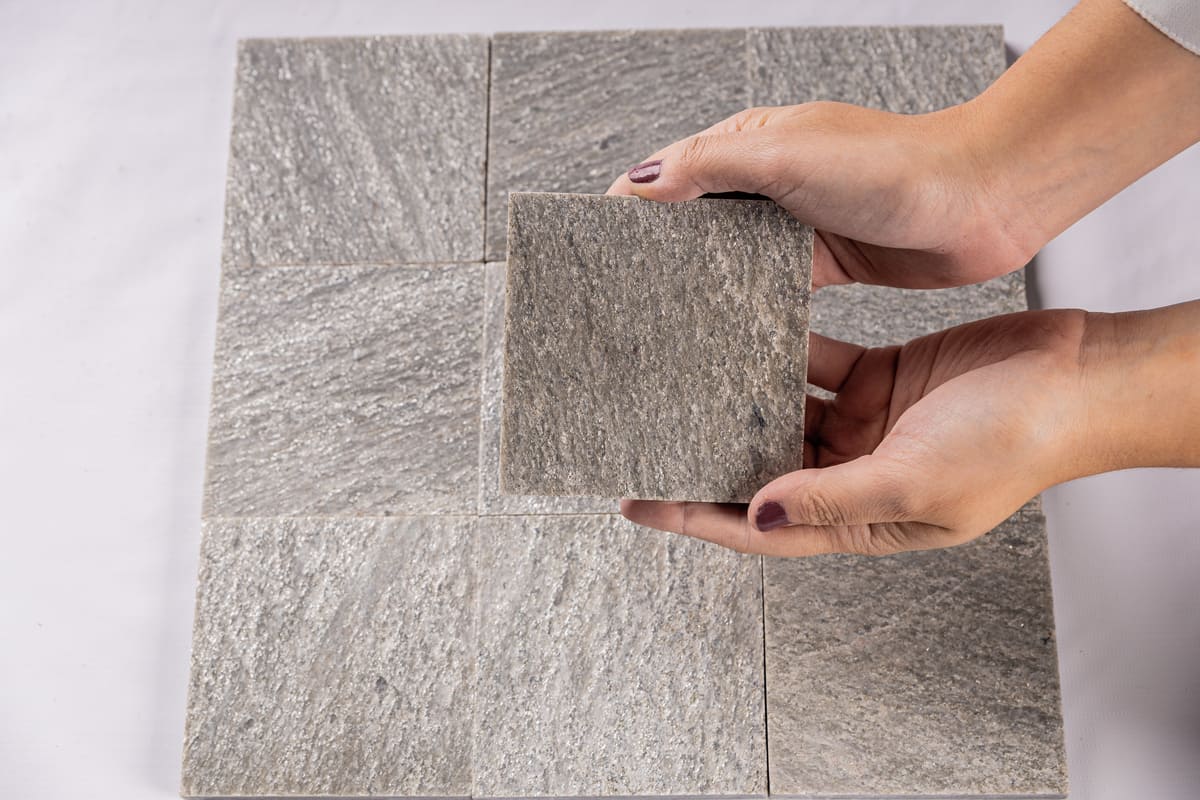 PEDRA MALDIVAS SERRADA 10X10